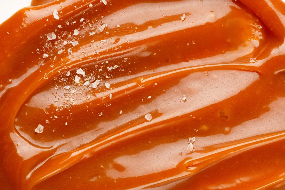 Salted Caramel filling up close